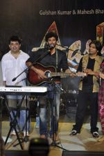 Aditya Roy Kapoor at Aashiqui concert in Bandra, Mumbai on 24th April 2013 (63).JPG